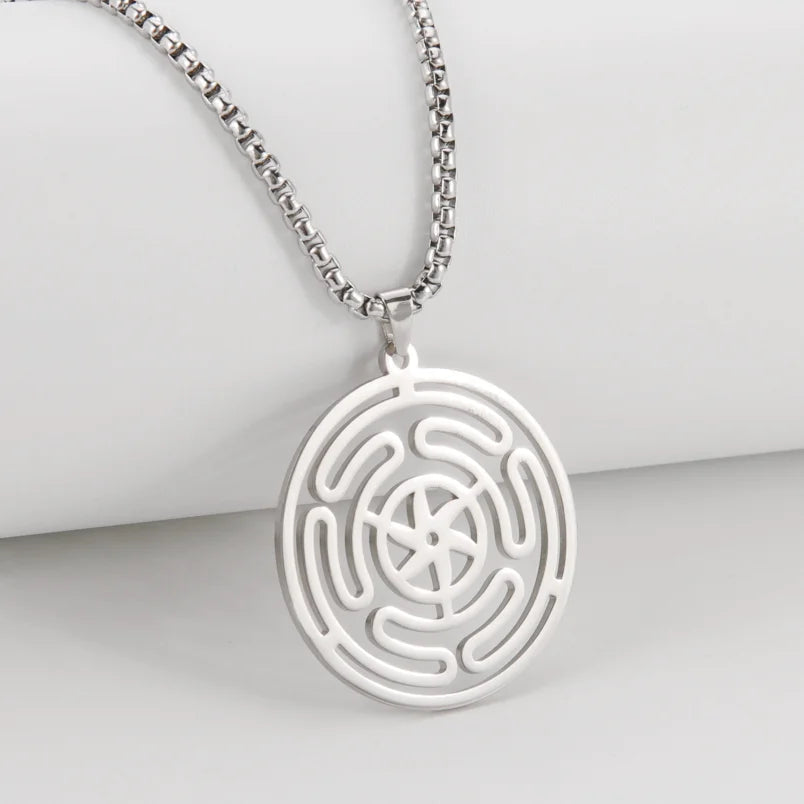 Amuleto Sagrado da Deusa Tríplice – Roda de Hécate em Aço Inoxidável