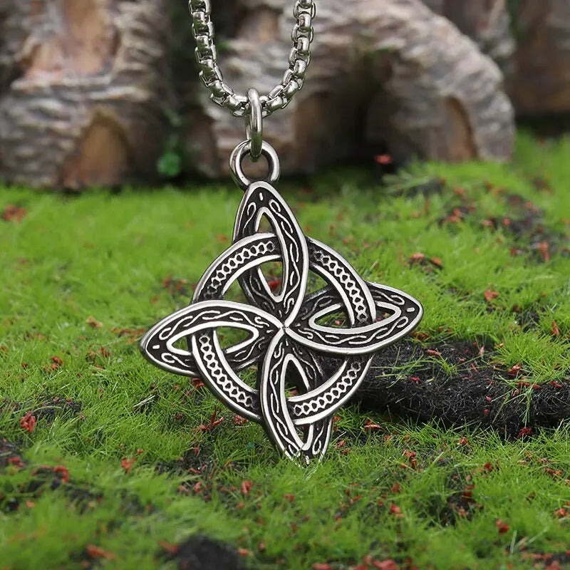 Coleção Witch - Nó de Bruxa –  Triskle e Triluna Colares, anéis e pulseiras