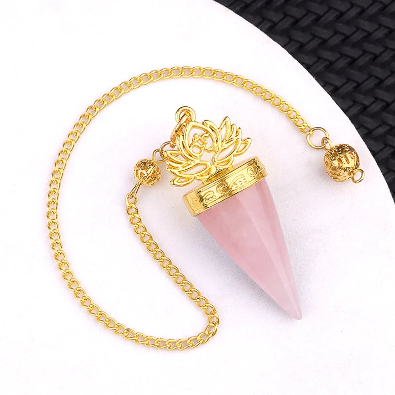 Pêndulo Cone de Lótus Dourado em Pedra Natural – 20x49mm  Joia mística para proteção, equilíbrio e criação de acessórios