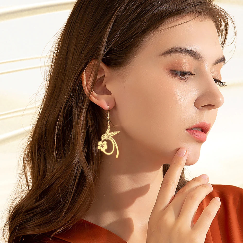 Brincos Beija-Flor– Aço Inoxidável Dourado/Prateado | Joia Animal Feminina Elegante e Romântica | Presente Ideal