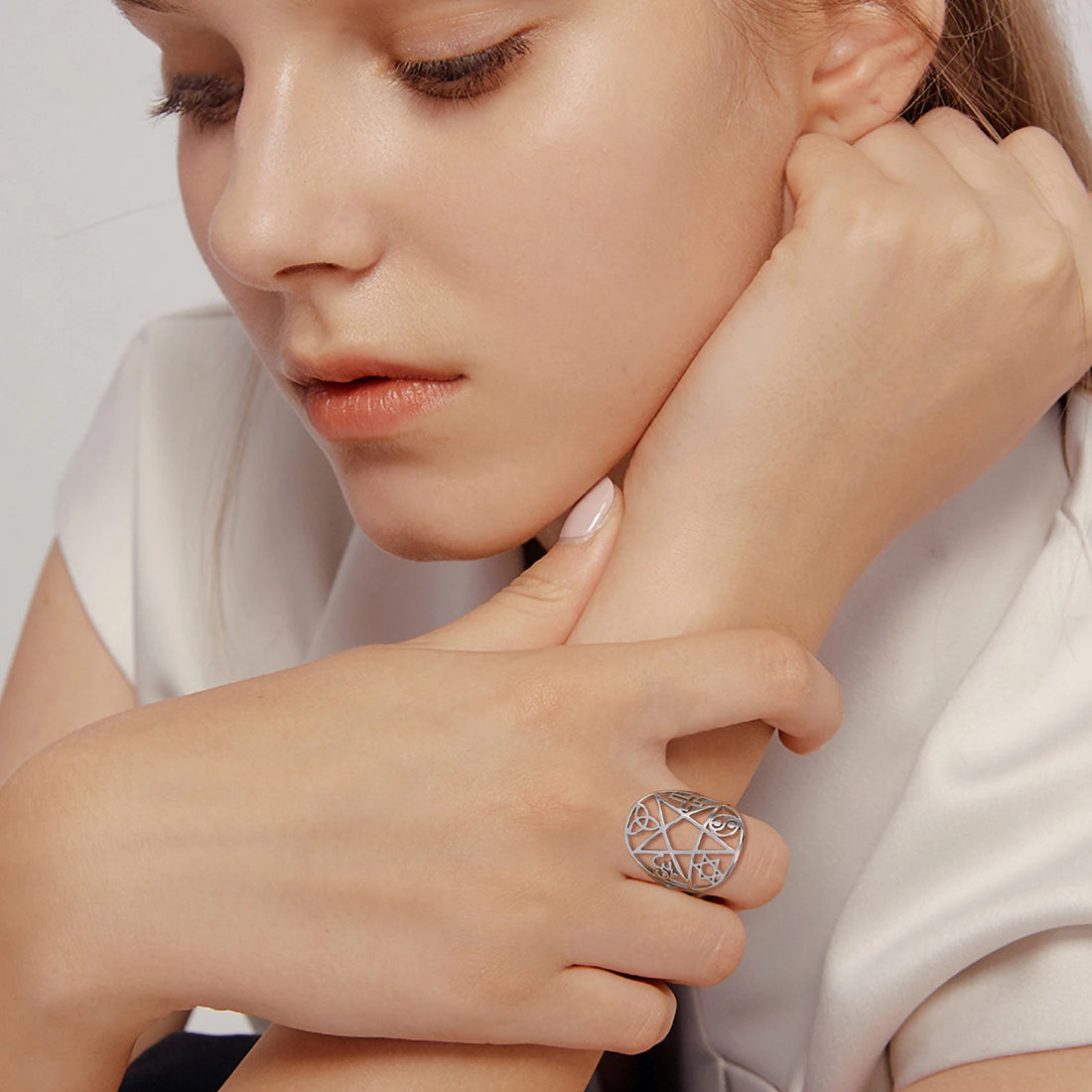 🔮 Anéis Ajustáveis de Simbologia Sagrada – Proteção, Equilíbrio e Poder Interior